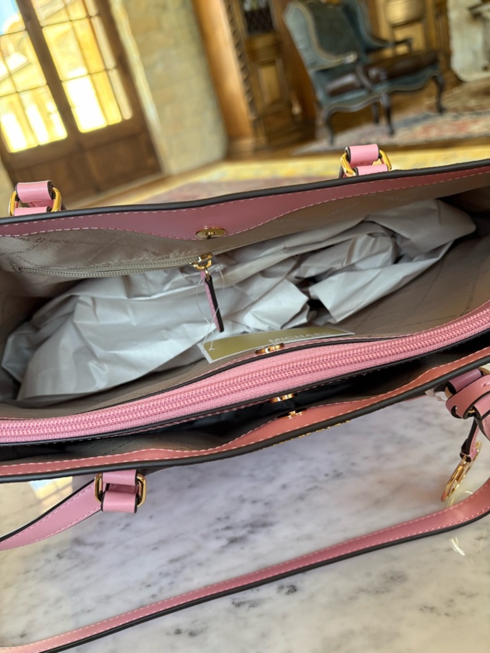 Michael Kors Pink Ombre Signature Tote with Wristlet - Picture 3 of 14
